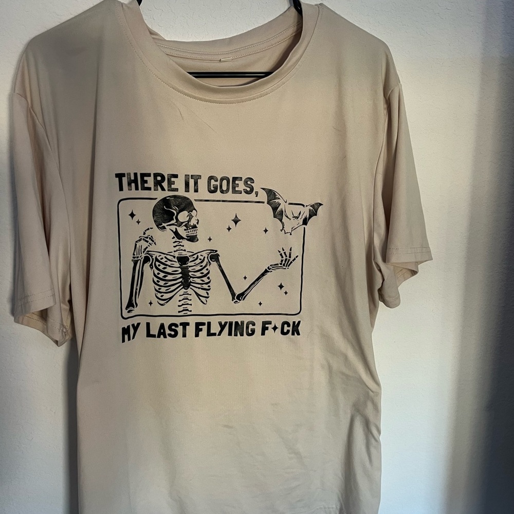 SHEIN Graphic Tee